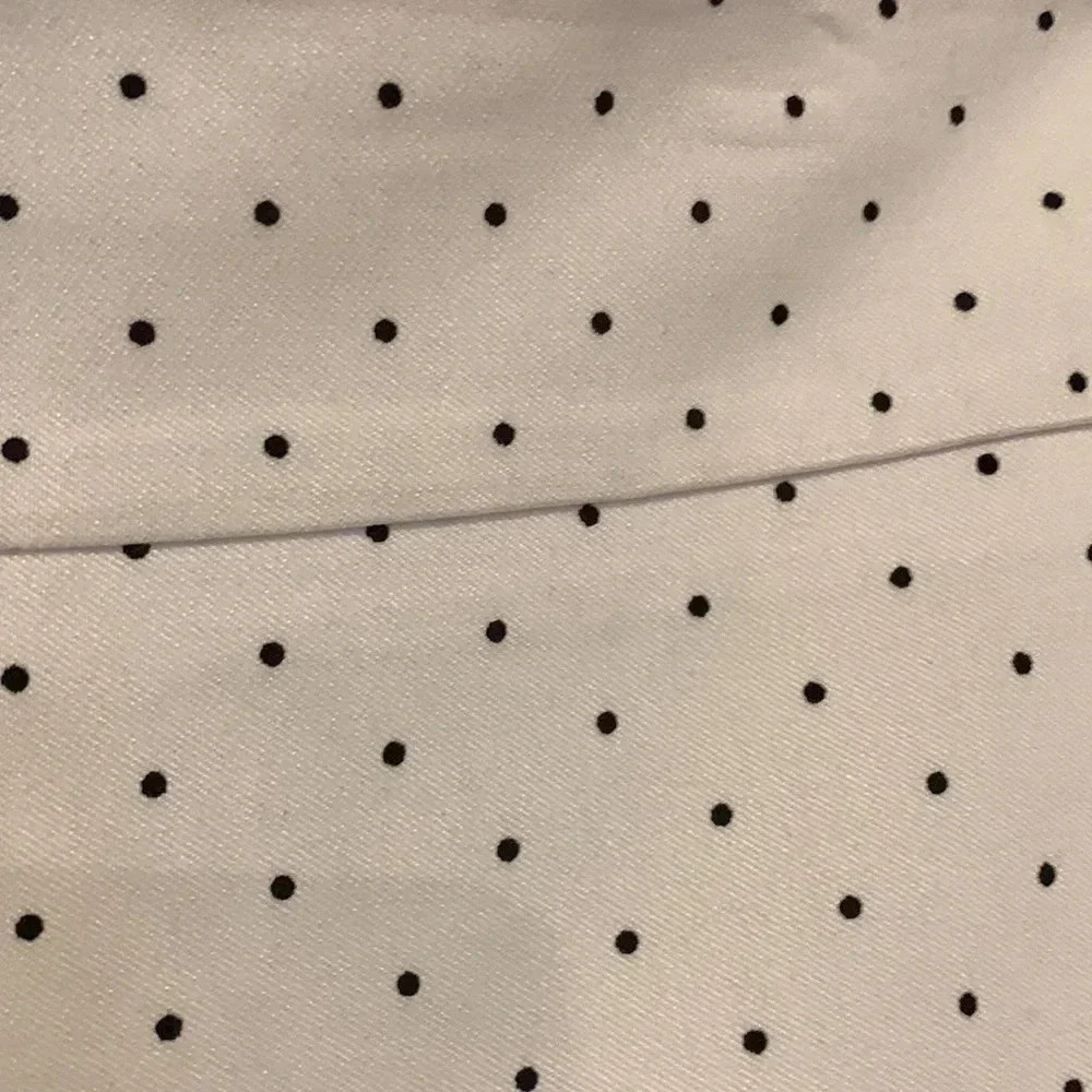 Capris  4 - Picture 3 of 11